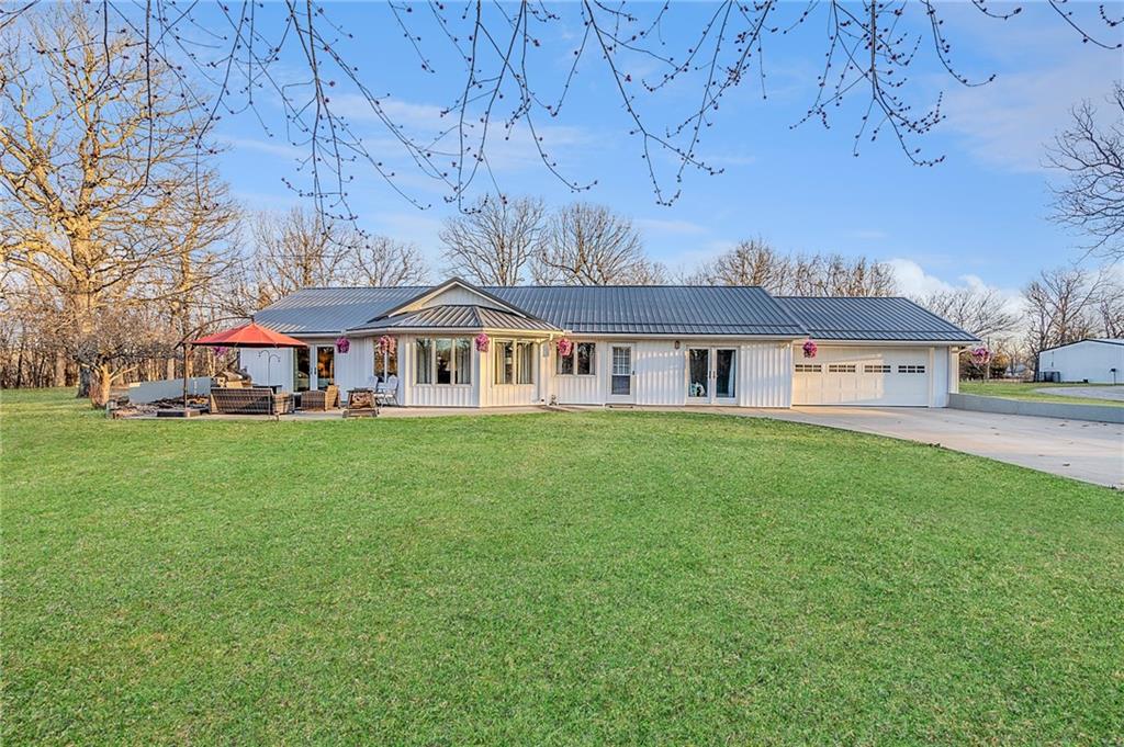 64740 Real Estate Listings Main Image