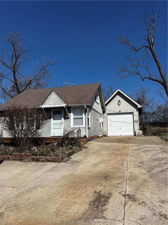 33 A Street Property Photo