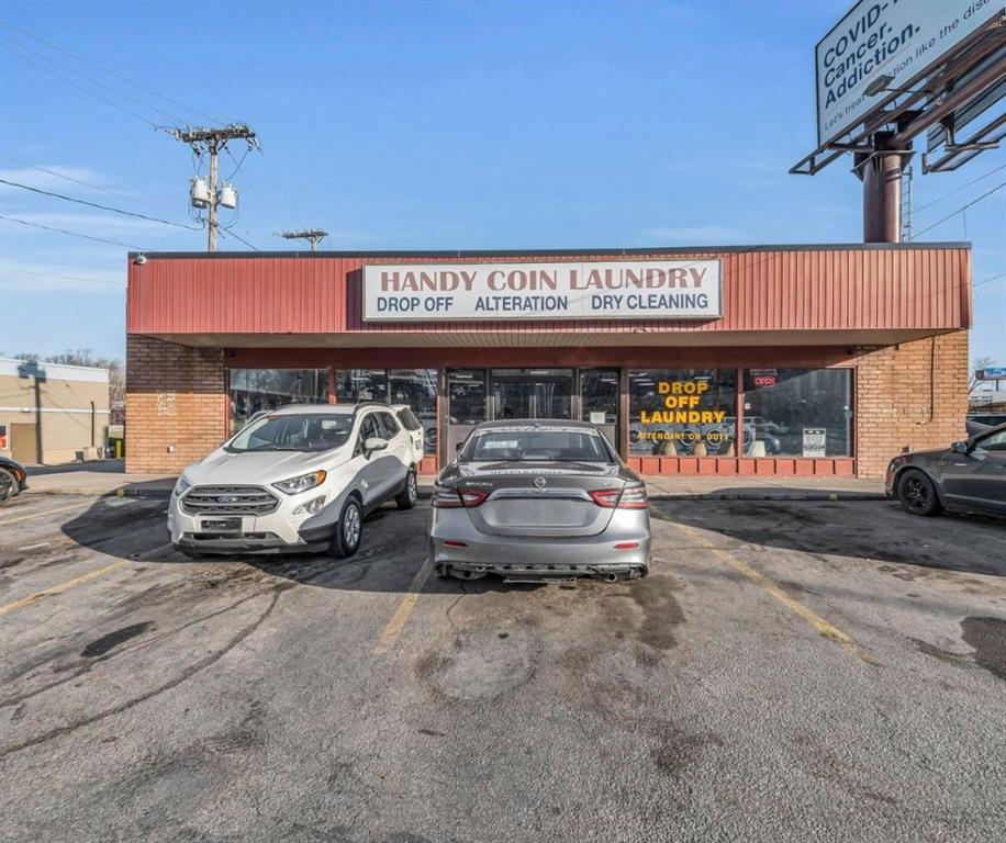 7000 Eastwood Trafficway Property Photo
