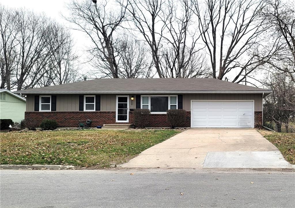 1317 S Elm Street Property Photo