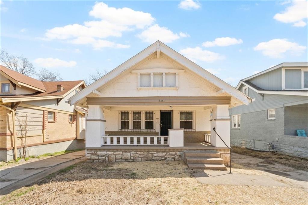 5141 Garfield Avenue Property Photo