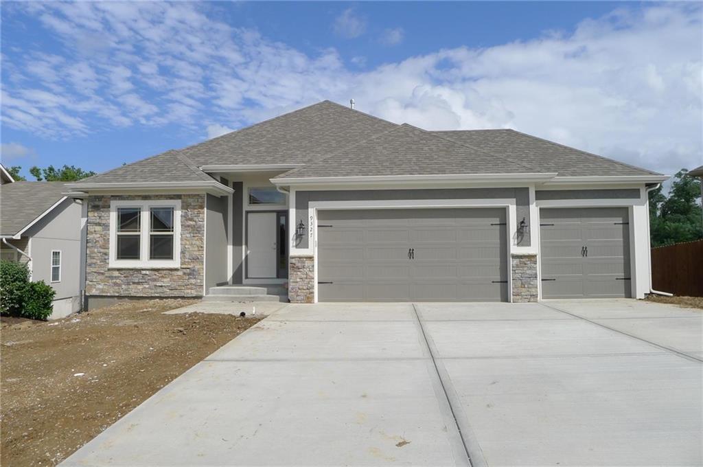 11457 N Auburndale Circle Property Photo