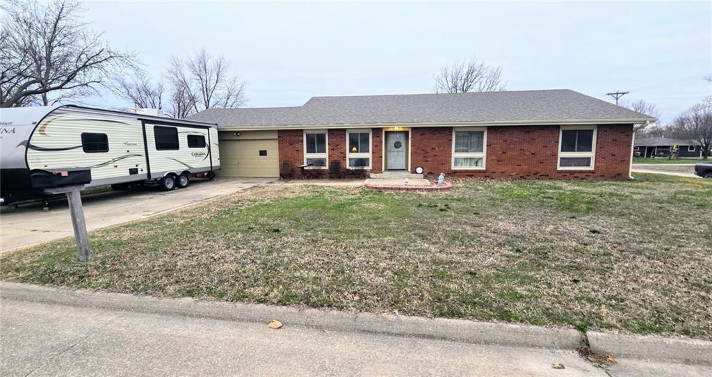 1201 S Allen Avenue Property Photo