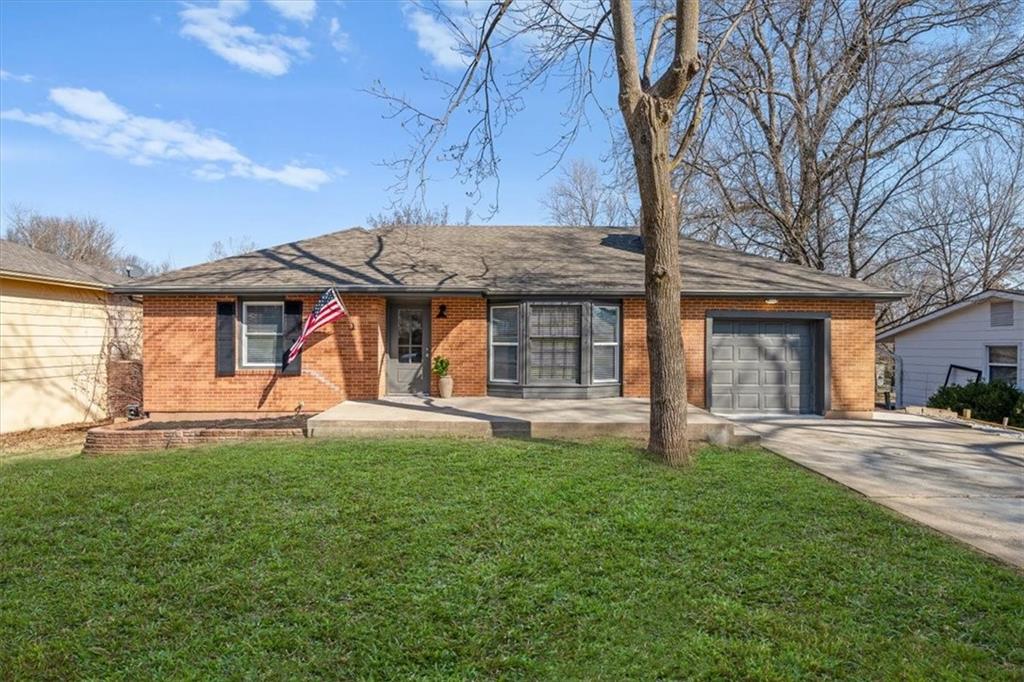 64080 Real Estate Listings Main Image
