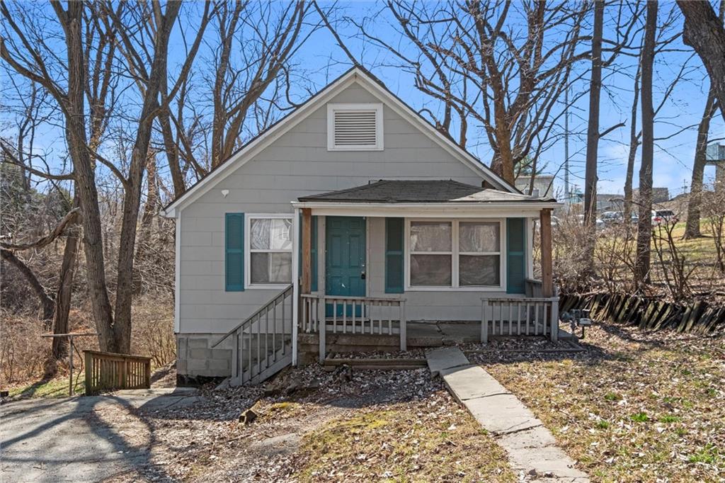 11815 E Roberts Street Property Photo 1