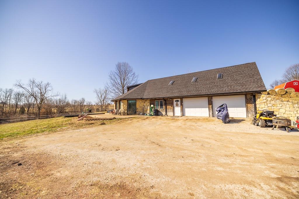 64067 Real Estate Listings Main Image