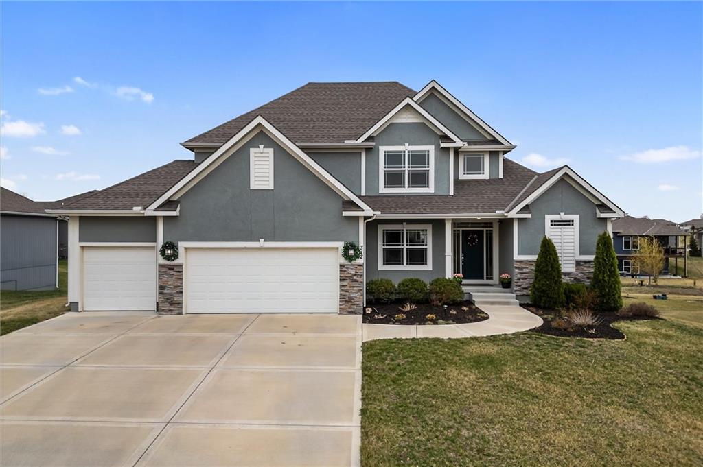 312 Prairie Point Property Photo