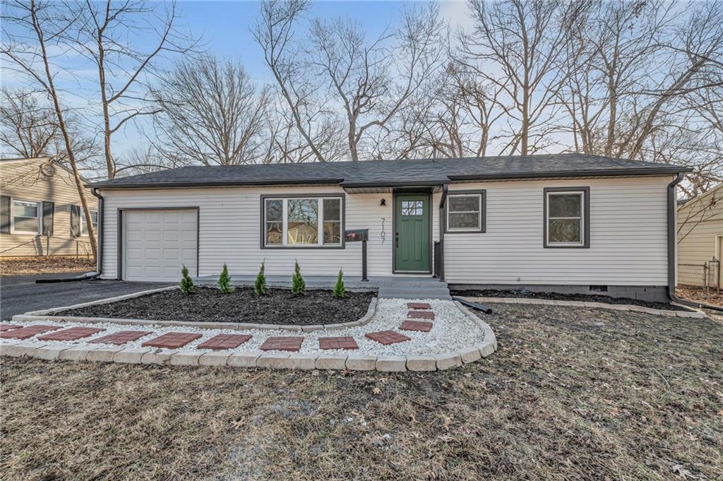 7107 Outlook Street Property Photo