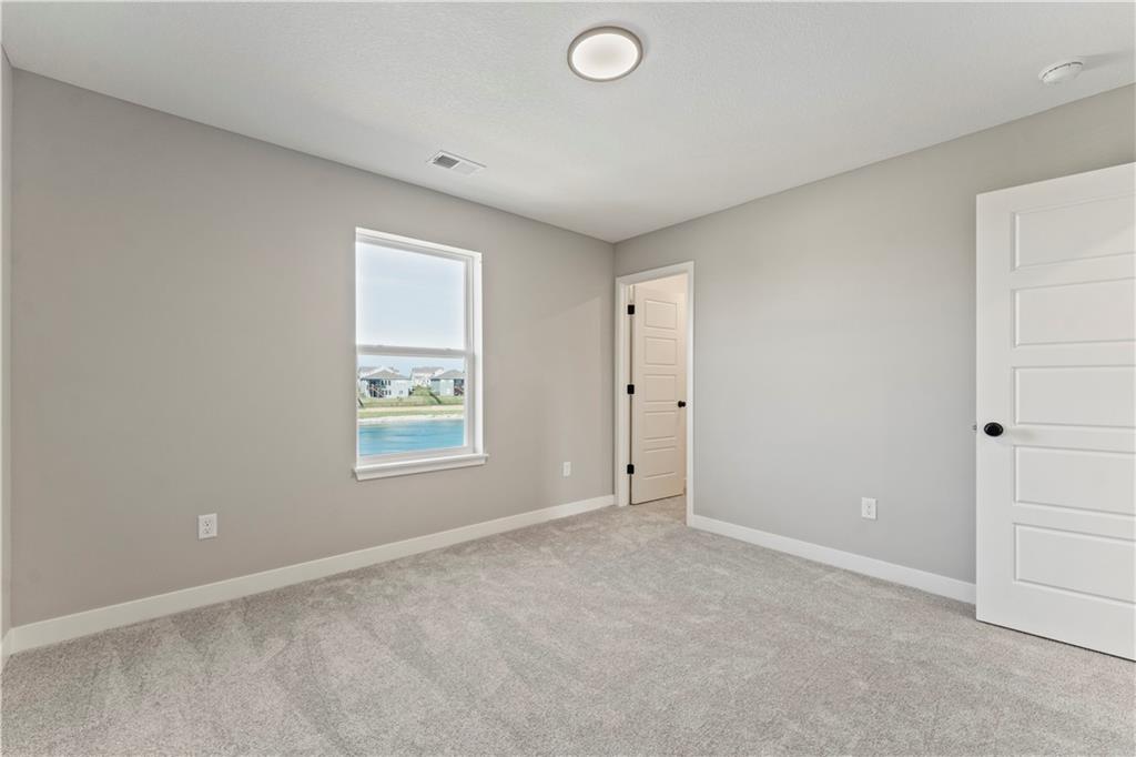 10604 N Jefferson Street Property Photo 24