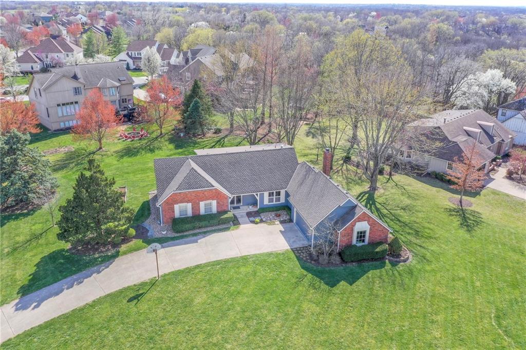 15921 Overbrook Lane Property Photo