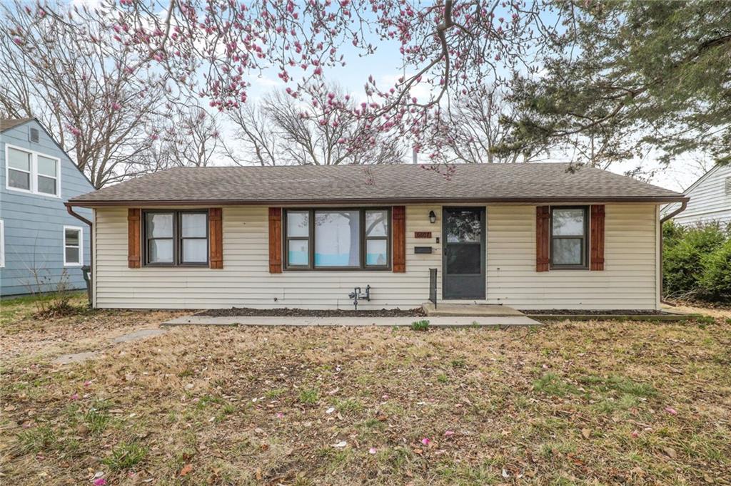6807 Hunter Street Property Photo