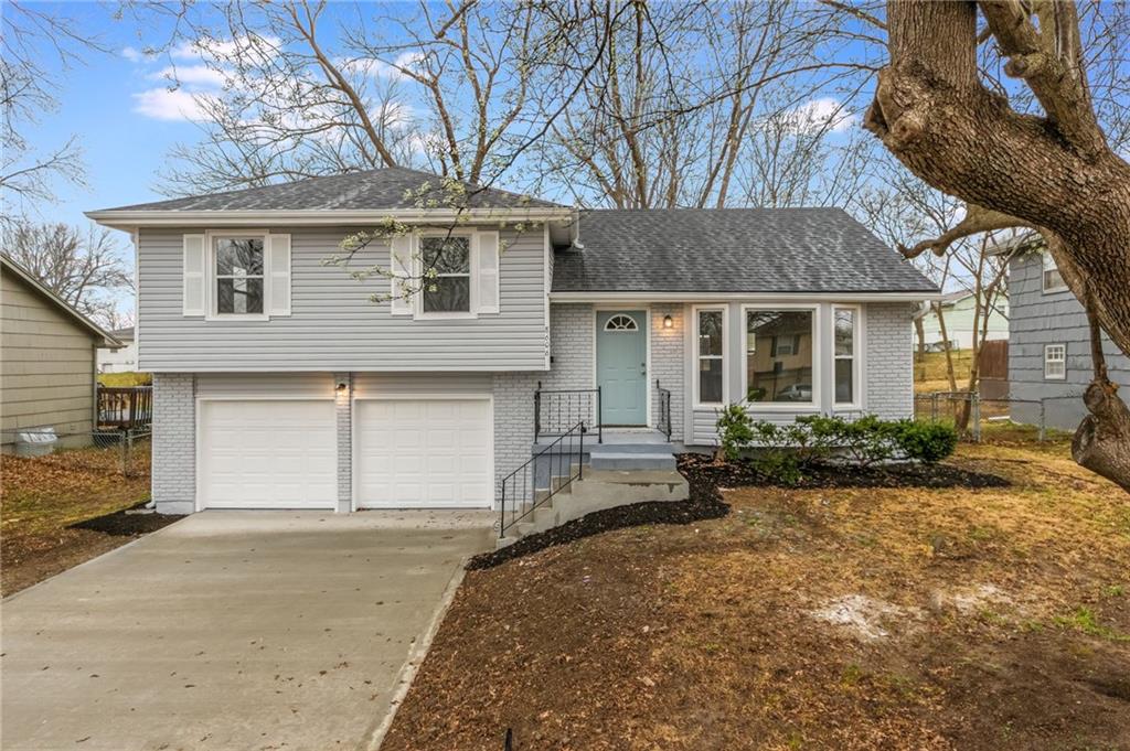 8606 Oxford Avenue Property Photo
