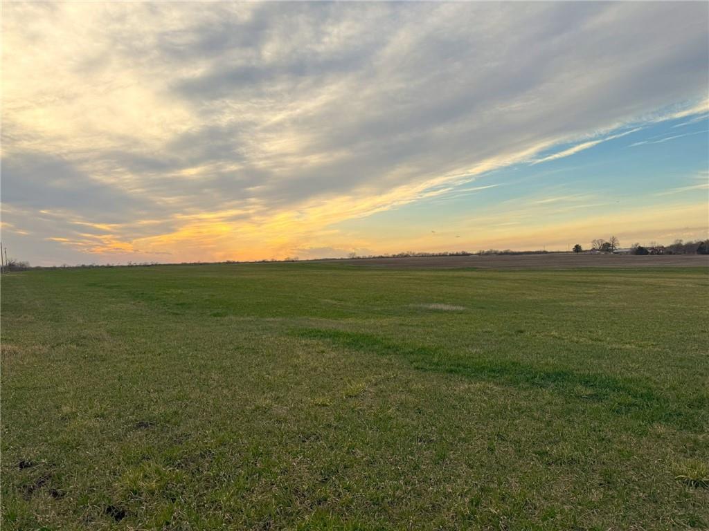 1560 N 100 Road Property Photo