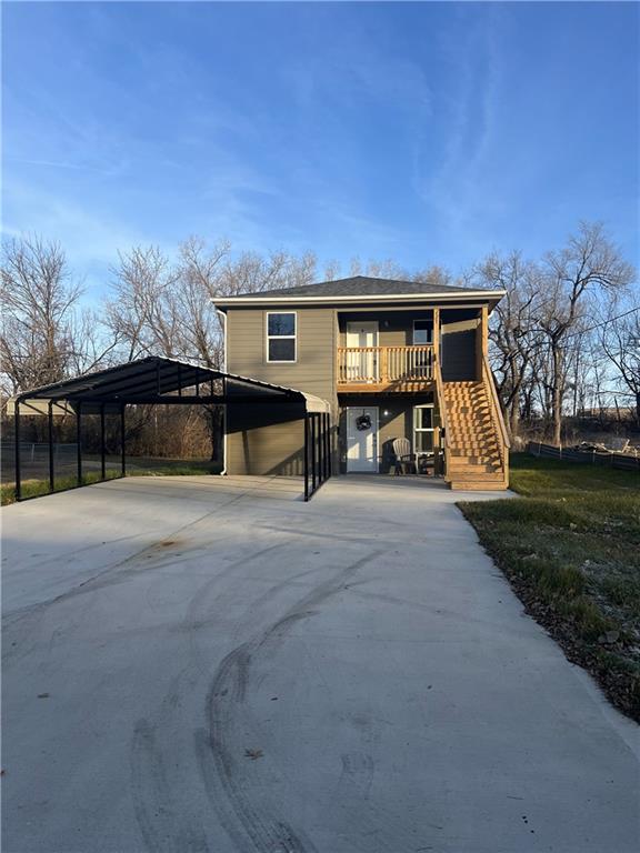 717 E Culton Street Property Photo