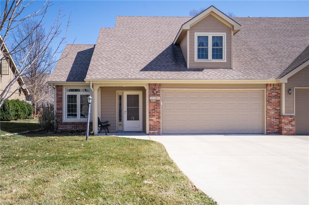 2706 Larkspur Court Property Photo