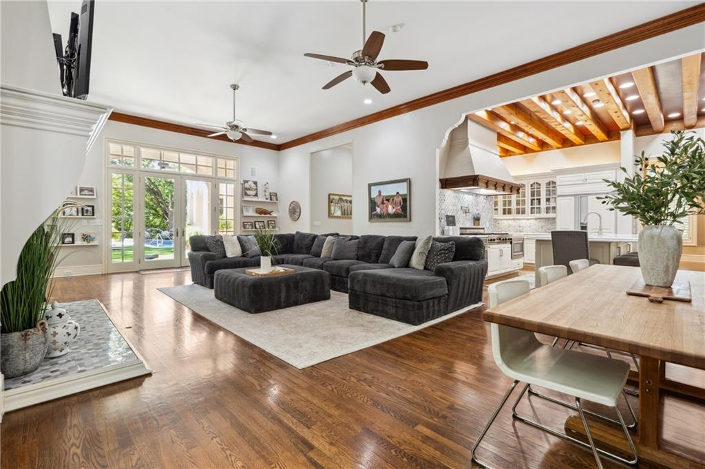 1149 Nottingham Drive Property Photo