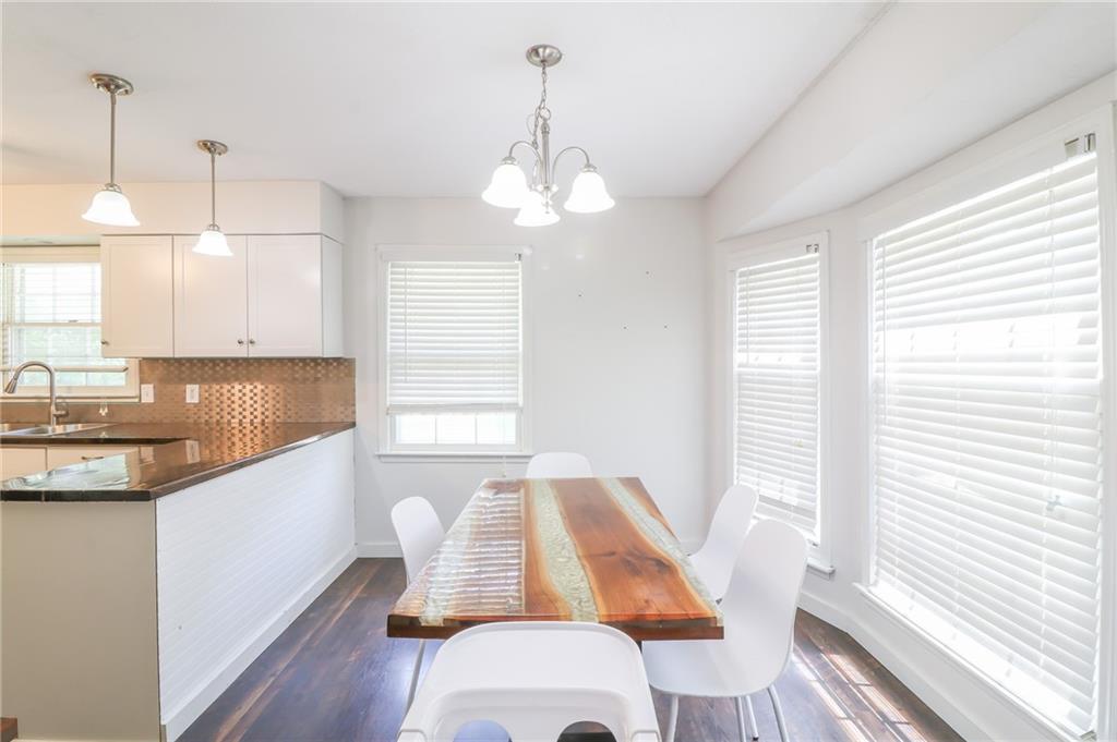 308 Acorn Place Property Photo 5