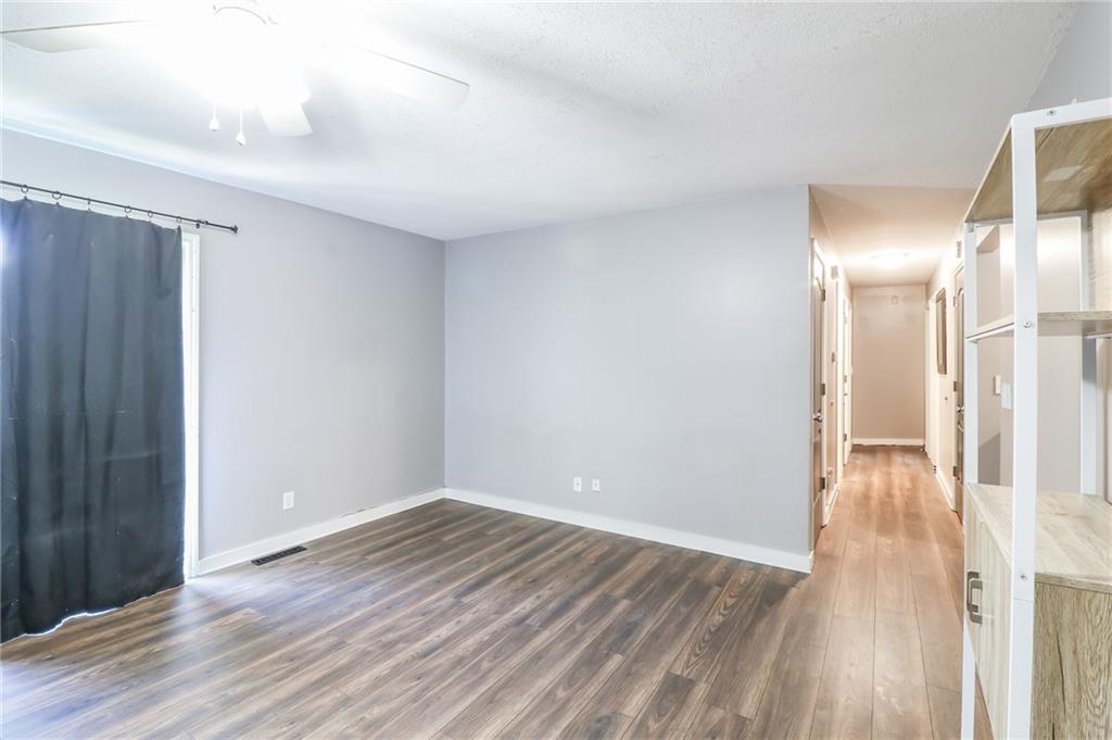 308 Acorn Place Property Photo 8