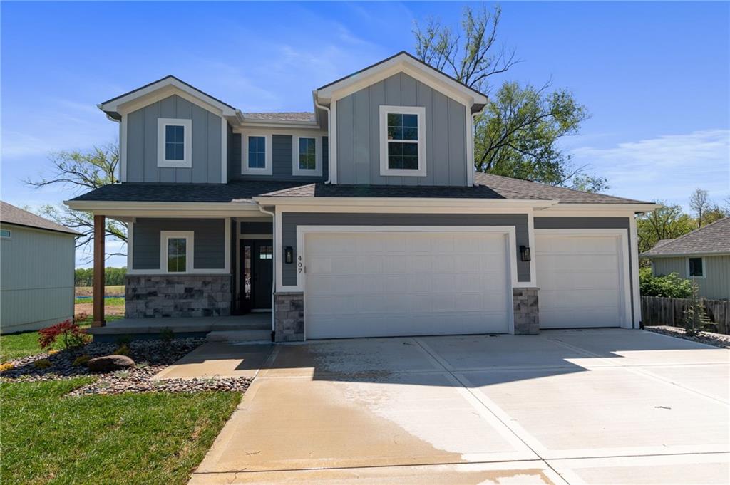 407 Sixth Street Property Photo 1