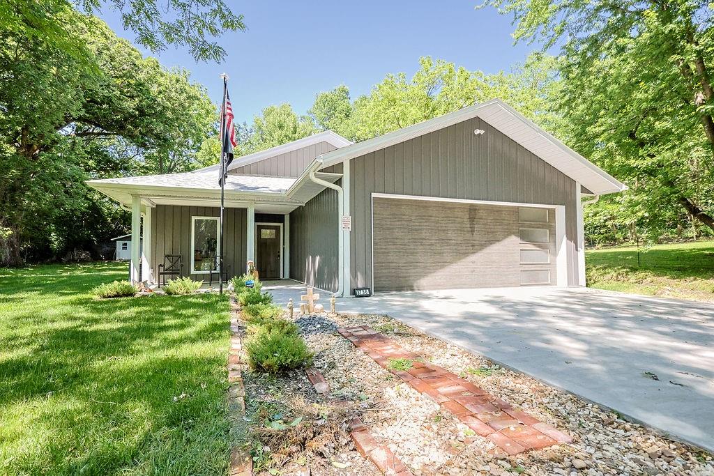 3736 S 11th Street Road Property Photo 1