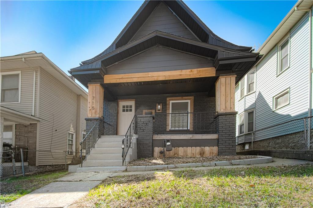 715 Parallel Avenue Property Photo