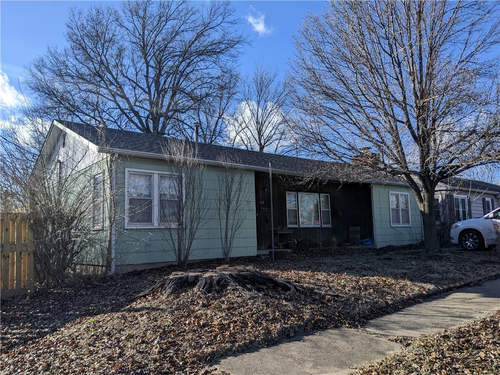 716 N College Avenue Property Photo