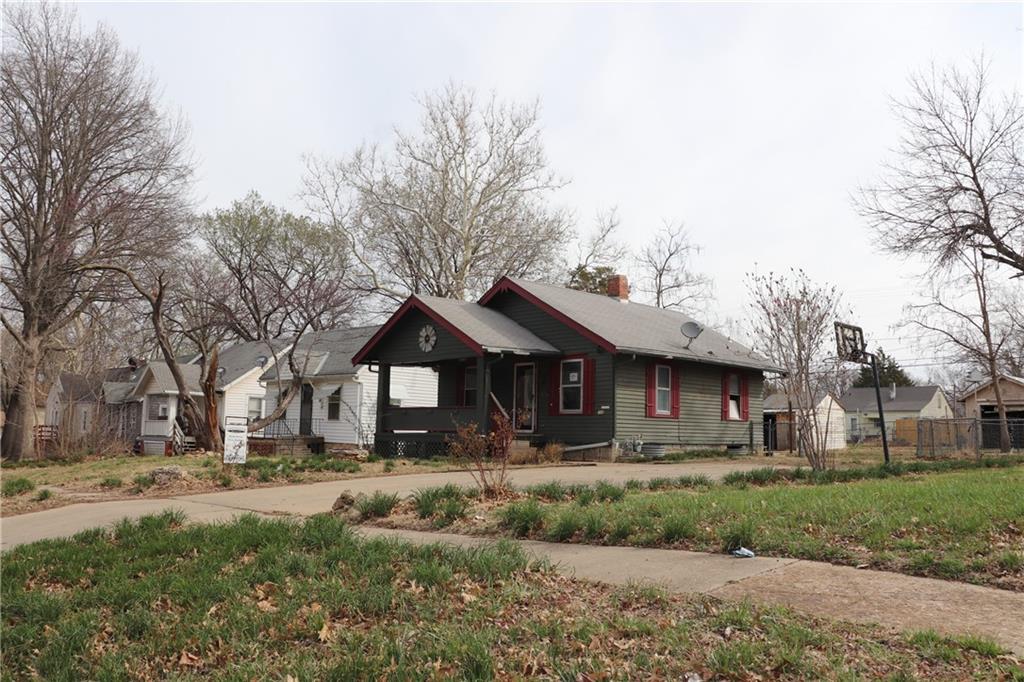 2612 Se Kentucky Avenue Property Photo