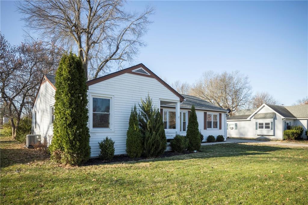204 E Chestnut Street Property Photo