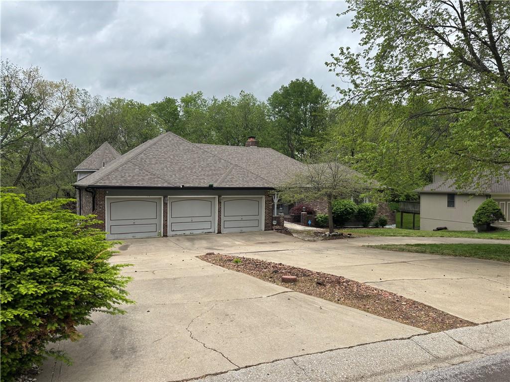 8324 Hedges Avenue Property Photo
