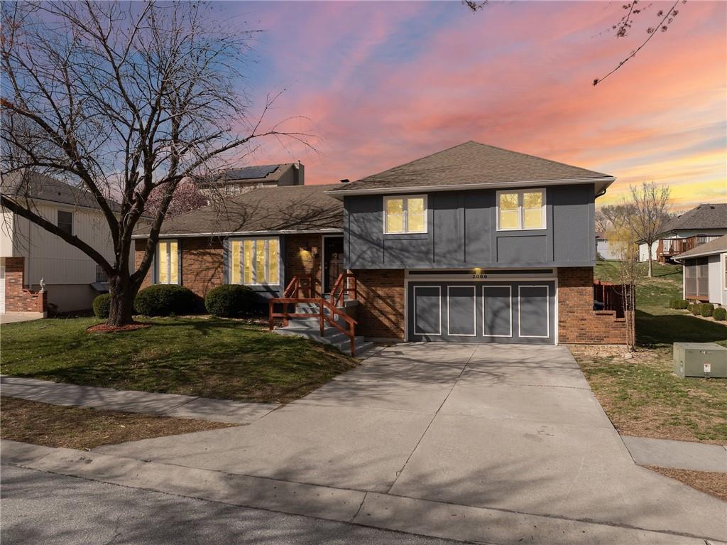 2000 E 60th Terr N/a Property Photo 1