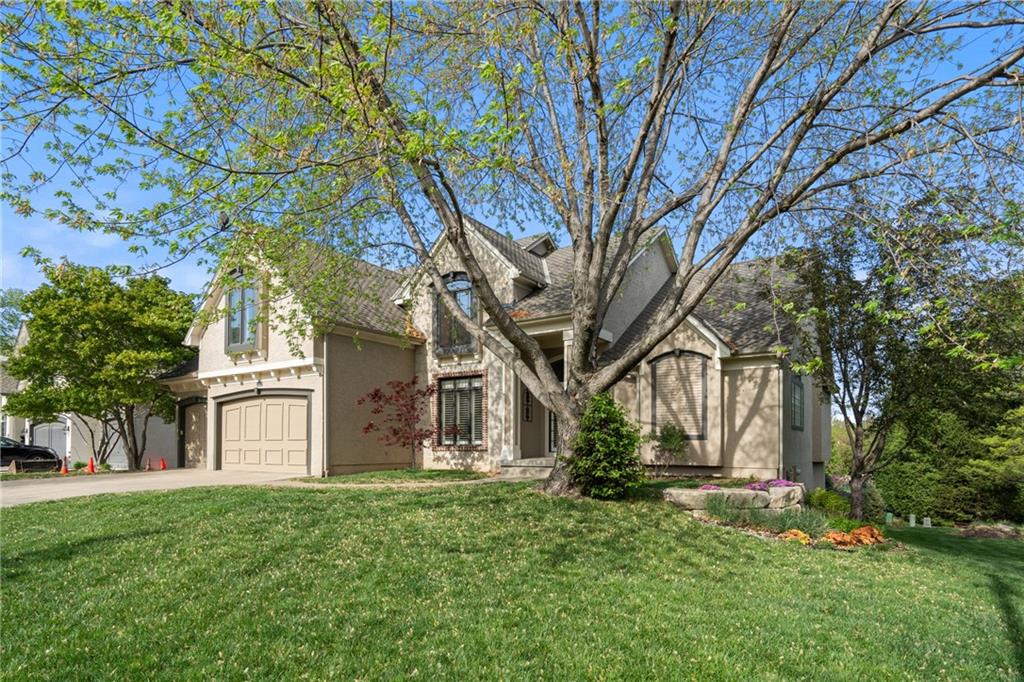 14317 Outlook Street Property Photo