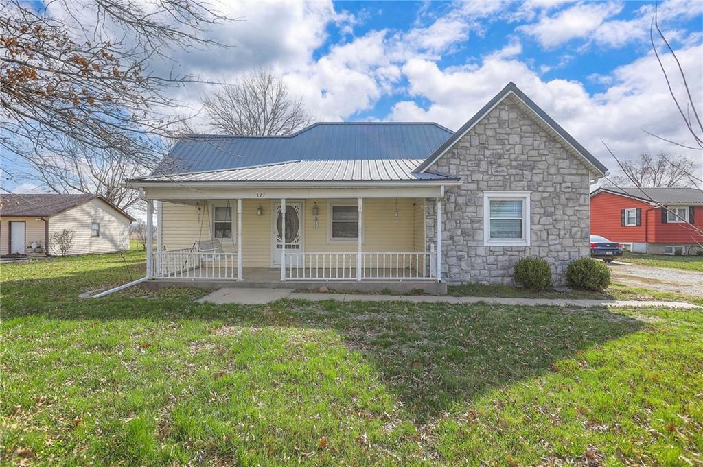 311 Floyd Road Property Photo 1