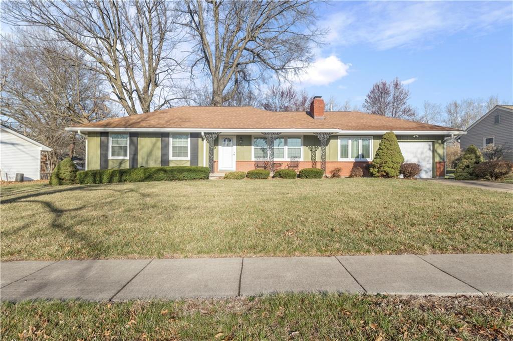 8220 Willow Way Property Photo