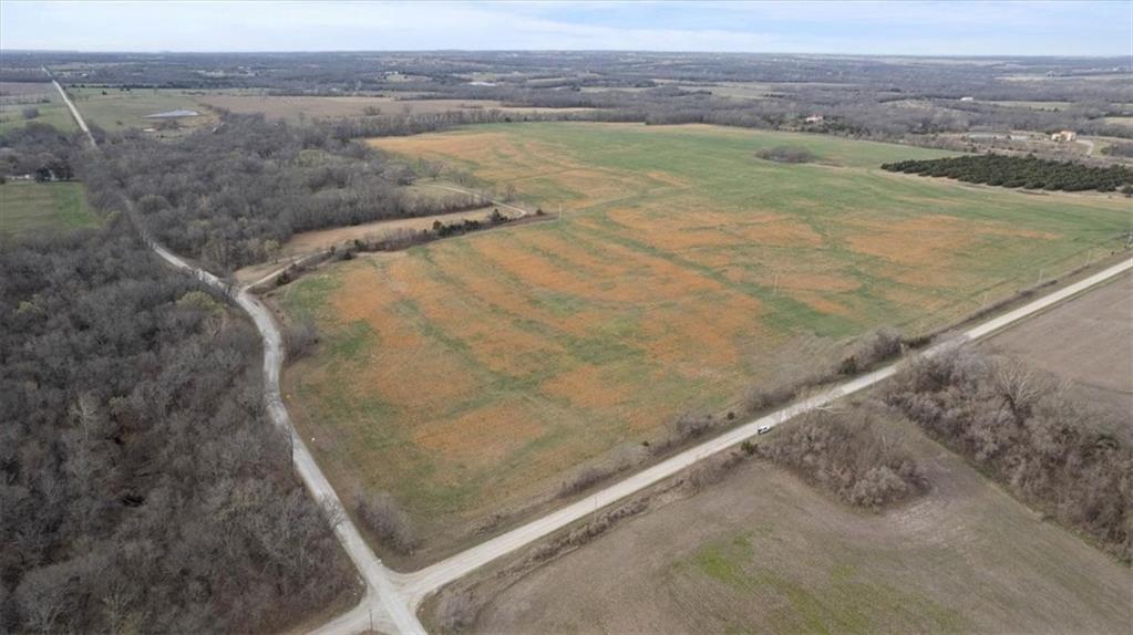 N 600th And County Line Road Property Photo 1