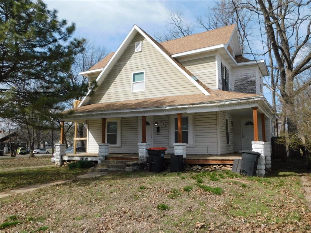 308 W 5th Street Property Photo