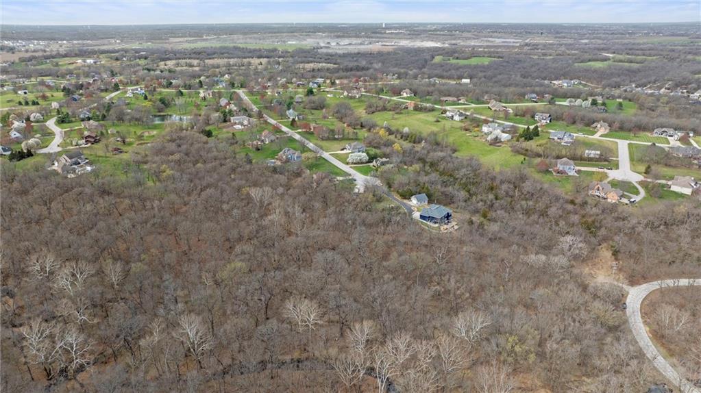 Lake Shore Drive Property Photo