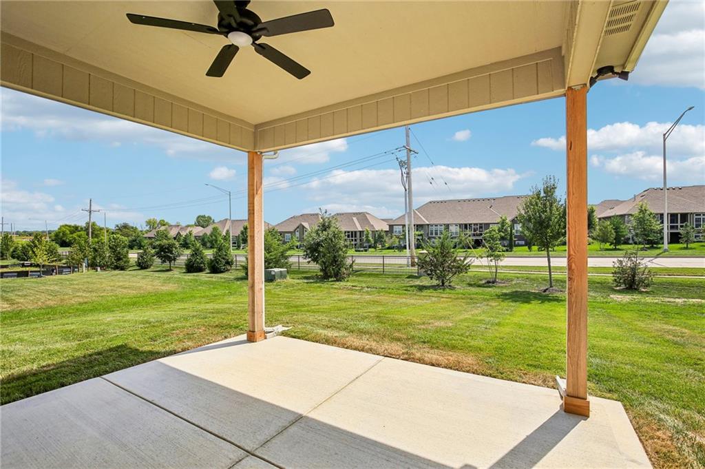 16383 W 166th Court Property Photo 43