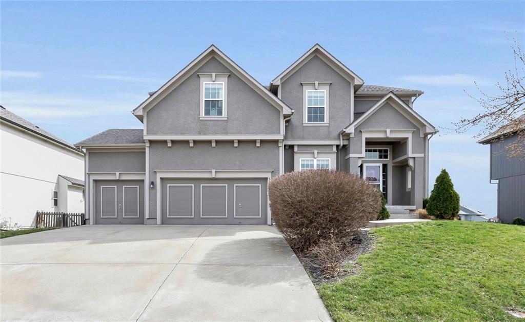 5135 Meadow Height Drive Property Photo