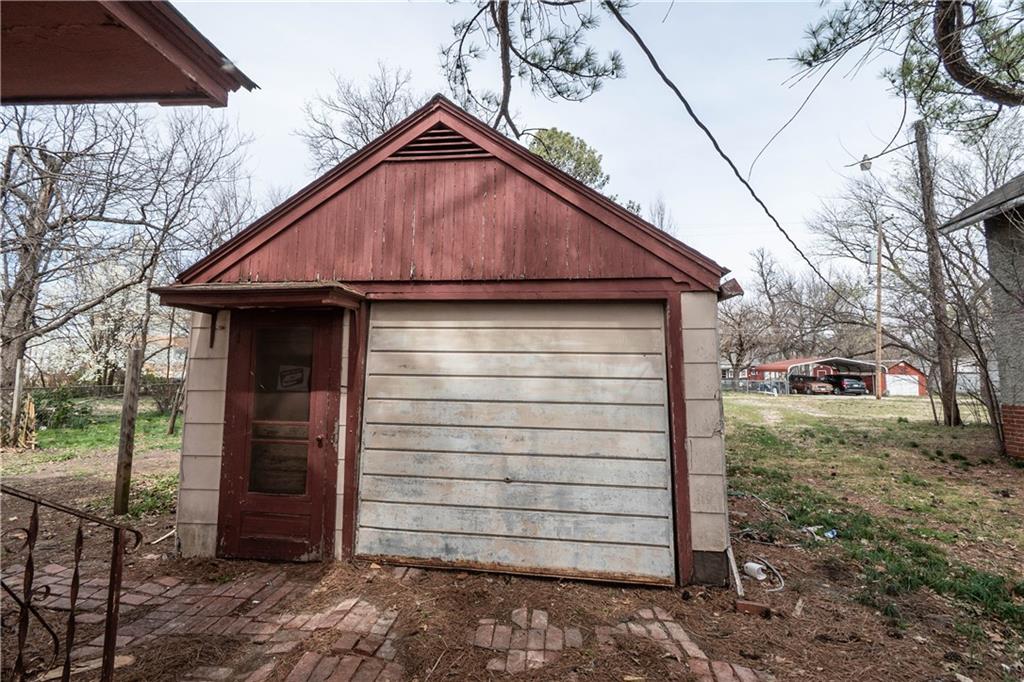 1020 Osage Street Property Photo 4