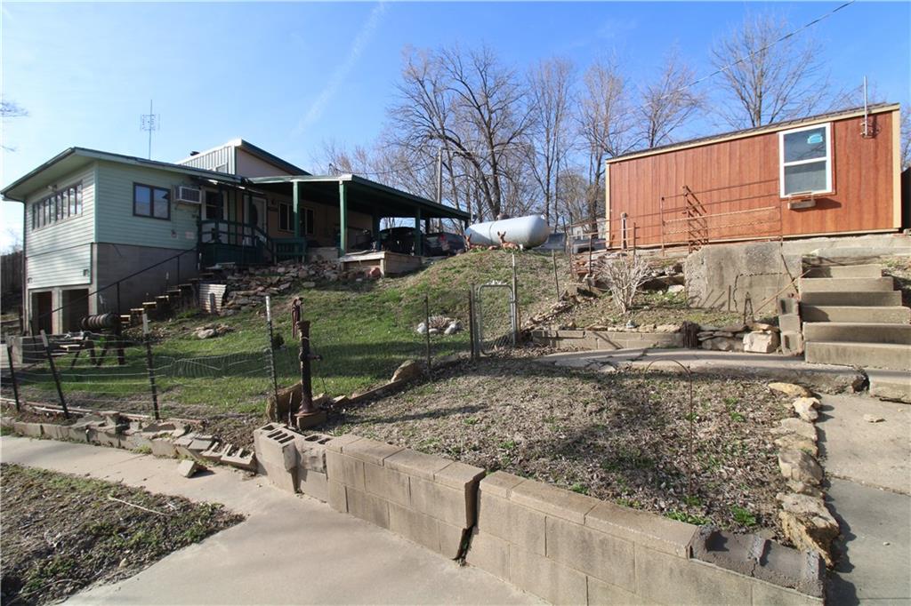 64421 Real Estate Listings Main Image