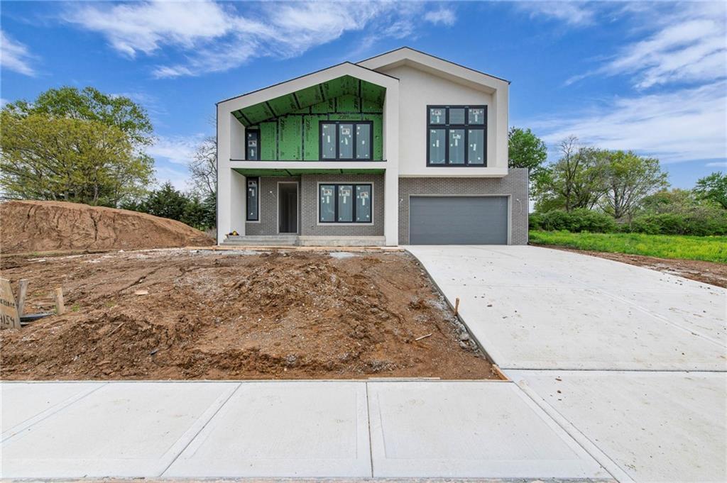 2614 84th Place Property Photo 1