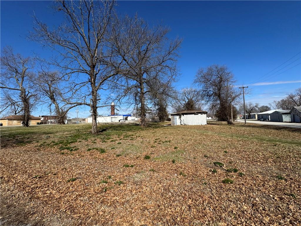 205 E Pine Street Property Photo 1