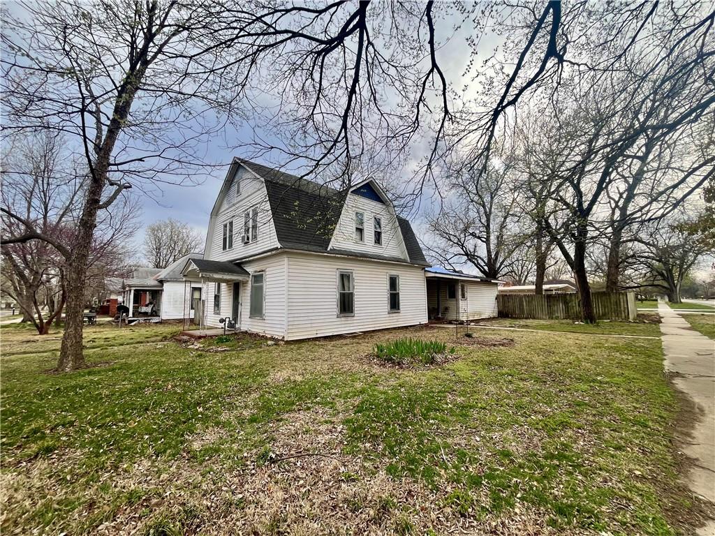 333 N 12th Street Property Photo