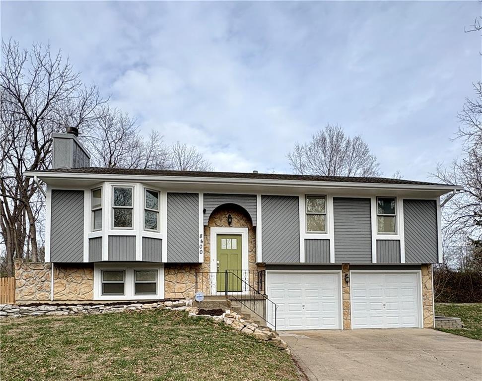 8400 Freeman Court Property Photo