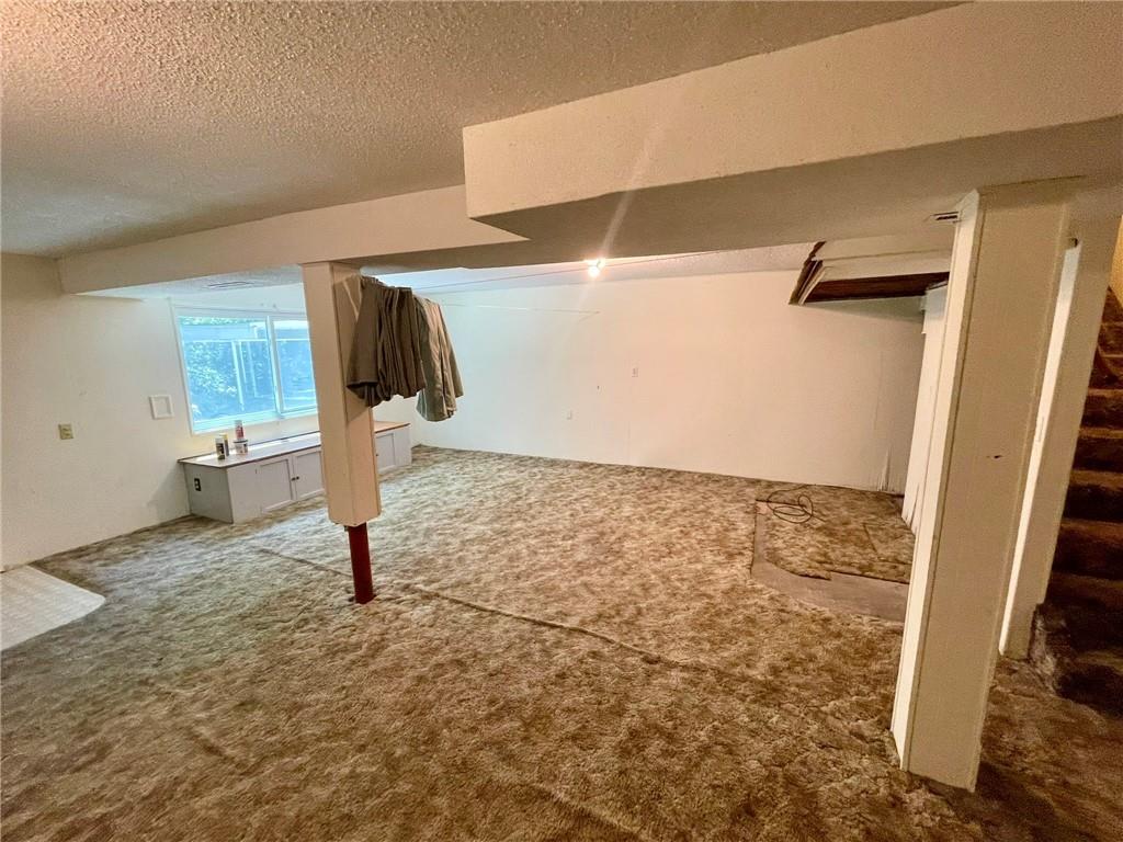 112 W Russell Avenue Property Photo 17