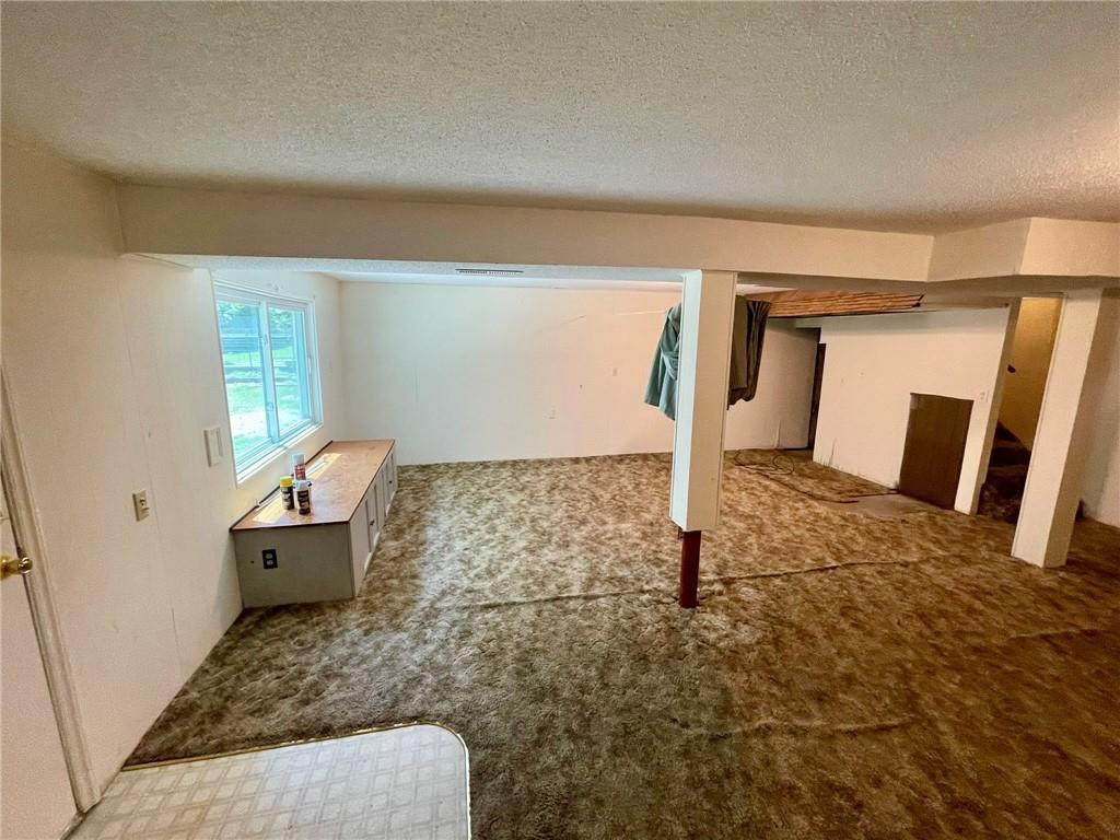 112 W Russell Avenue Property Photo 18