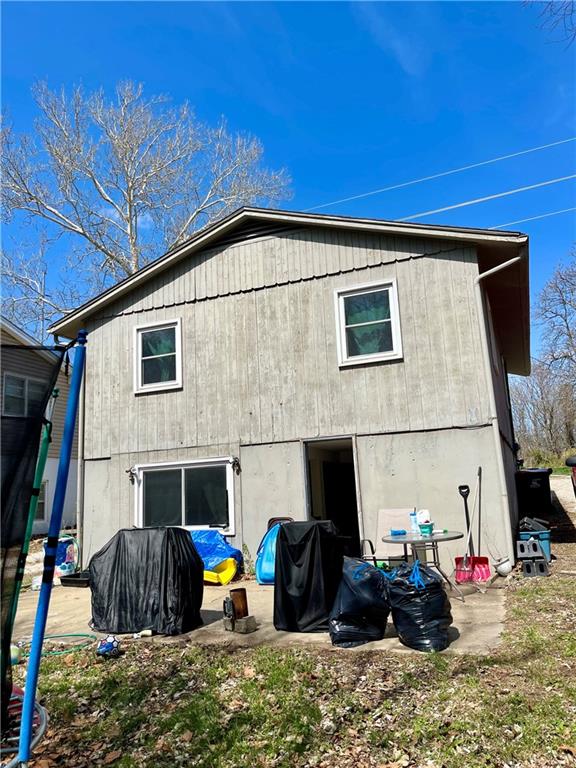 112 W Russell Avenue Property Photo 24