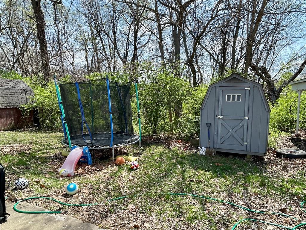 112 W Russell Avenue Property Photo 26