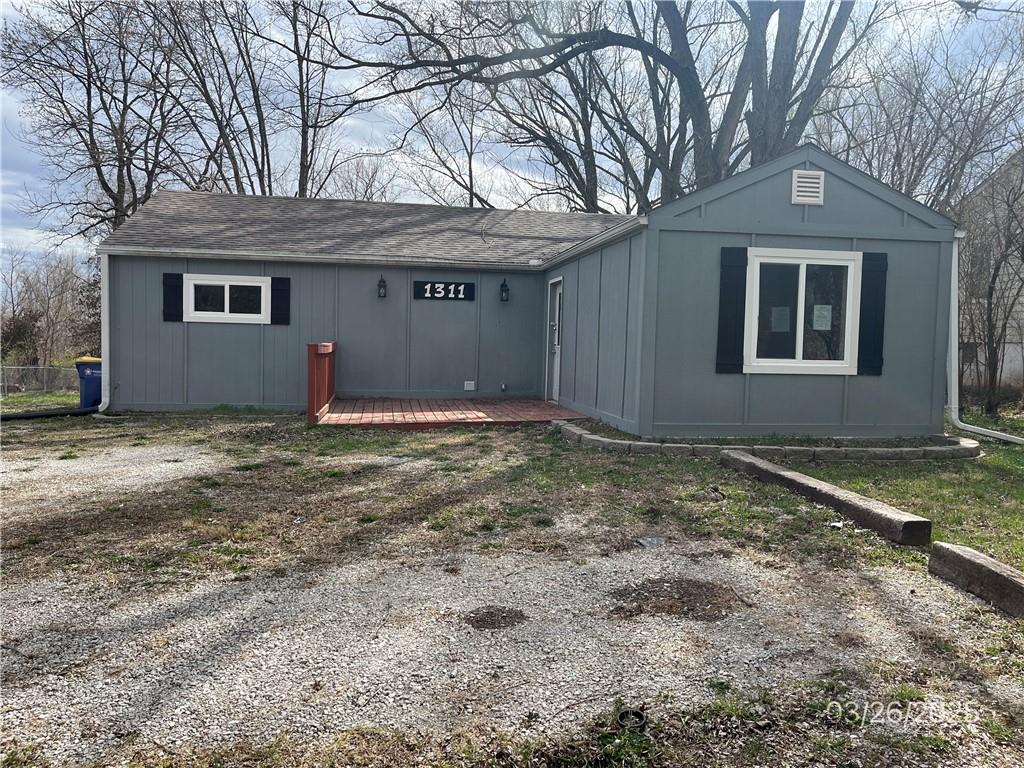 1311 St Louis Avenue Property Photo