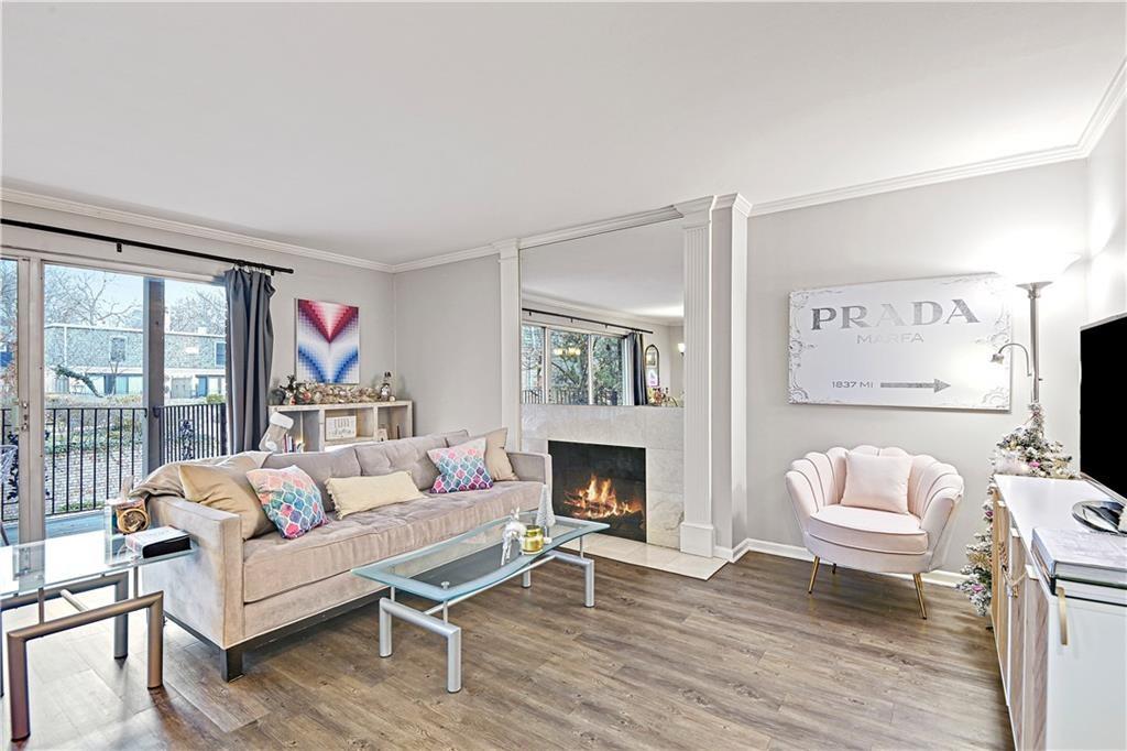 5129 W 75th Street Property Photo
